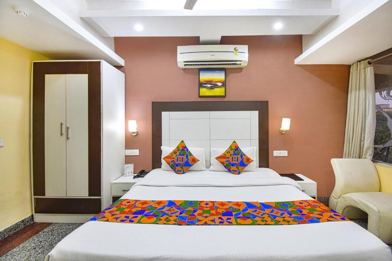 Fabhotel Comfort 35 Чандигарх Экстерьер фото